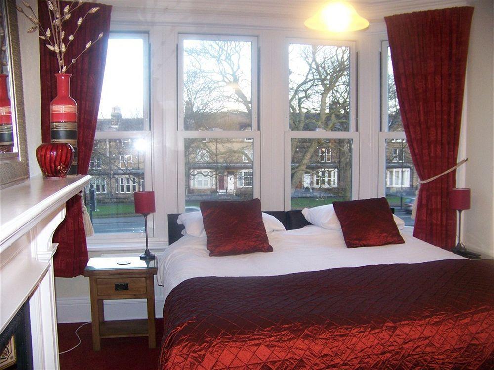 Shannon Court Harrogate Exterior photo